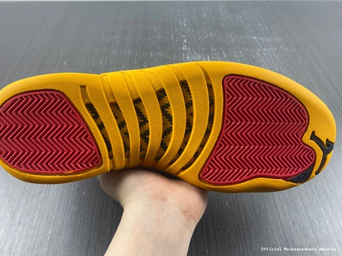 Official Maikesneakers Air China in Jordan 12 Years DR8887-100 25 0806